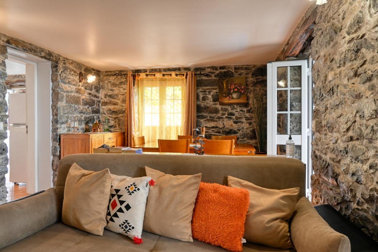 Casa Do Pombal, A Home In Madeira อาร์โกดากาเลียตา ภายนอก รูปภาพ