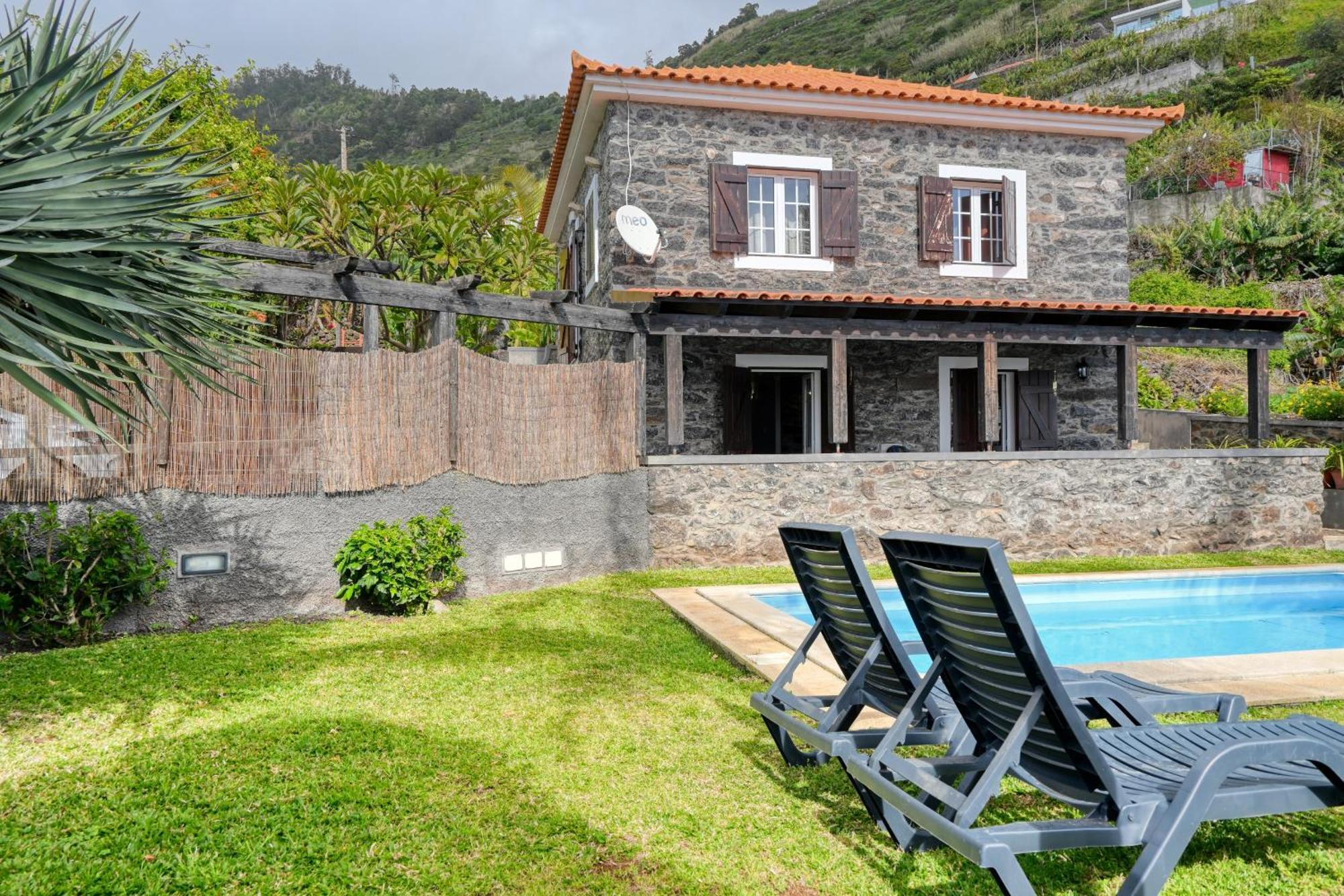 Casa Do Pombal, A Home In Madeira อาร์โกดากาเลียตา ภายนอก รูปภาพ